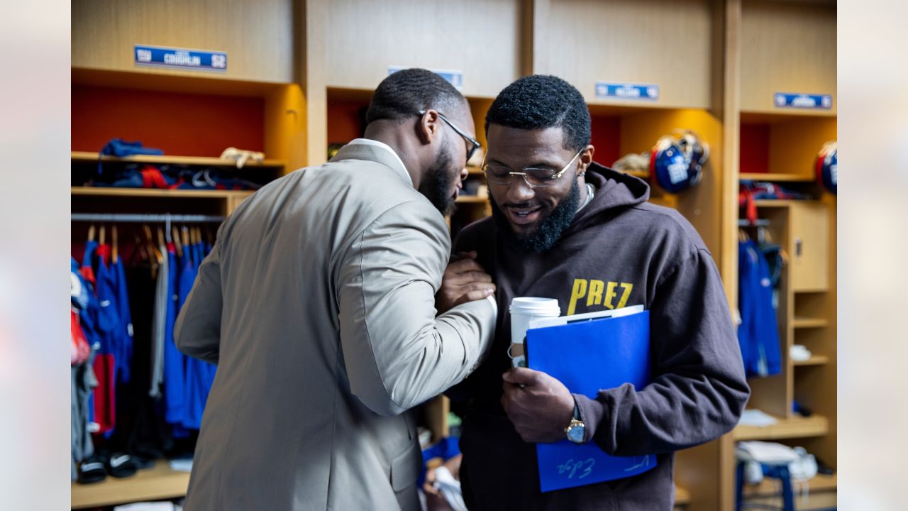 Michael Strahan mentoring Kayvon Thibodeaux is great NY Giants news