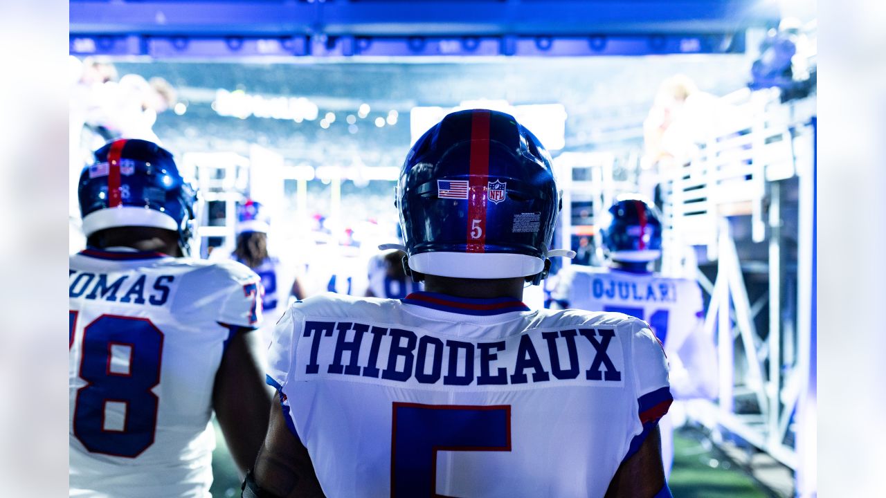 Rookies Kayvon Thibodeaux, Wan'Dale Robinson star in Giants win