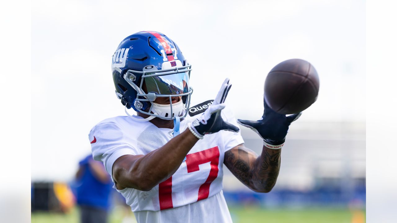 Sterling Shepard, Wan'Dale Robinson, six others, to miss the start of camp  - Big Blue View