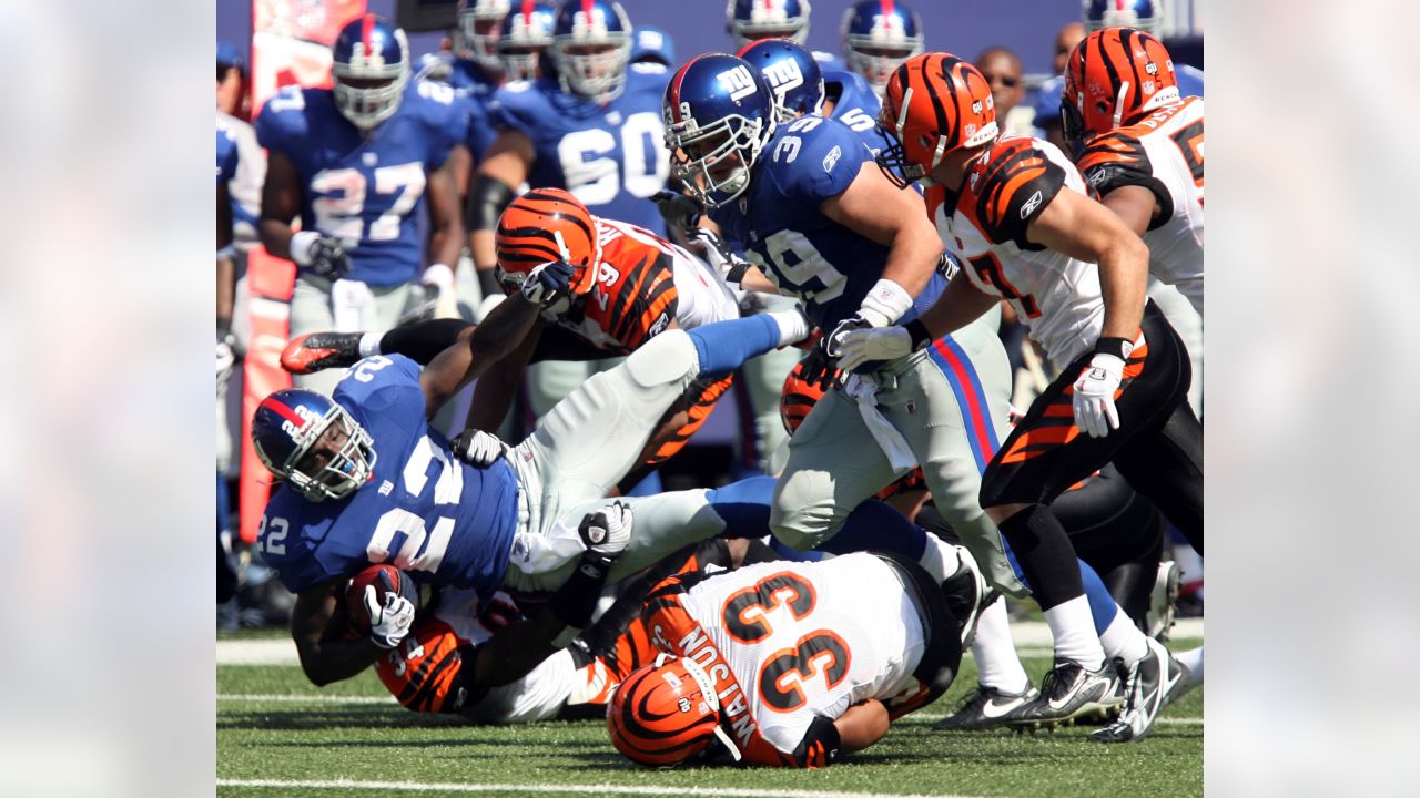 New York Giants tackle Eric Smith during an NFL preseason football game  against the Cincinnati Bengals, Sunday, Aug. 21, 2022 in East Rutherford,  N.J. The Giants won 25-22. (AP Photo/Vera Nieuwenhuis Stock