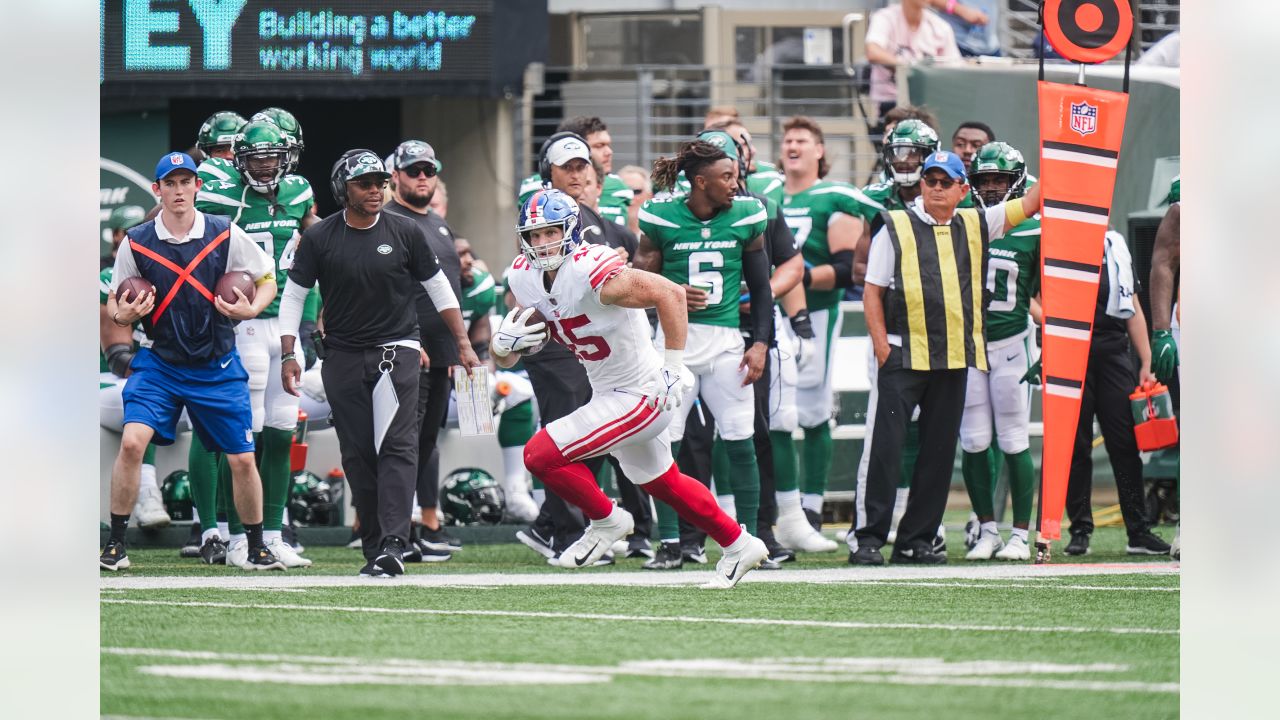 New York Giants Fall 31-27 to Jets in Preseason Finale - Sports Illustrated New  York Giants News, Analysis and More