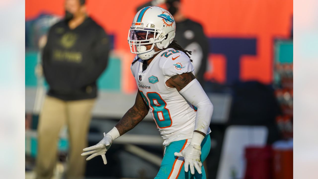 Giants agree to deal with Bobby McCain  Is he Julian Love's replacement? 