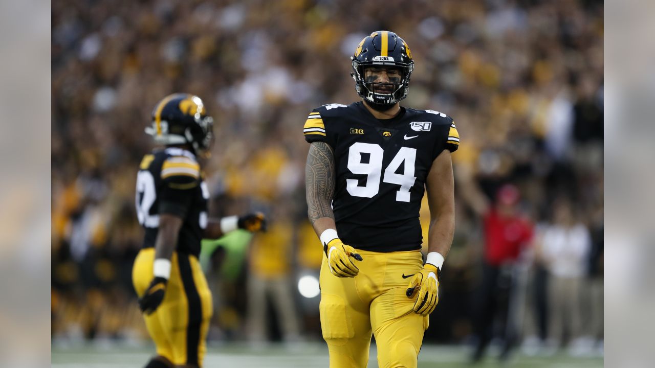 Hawkeye Football on X: AJ Epenesa announces his decision to enter the 2020  #NFLDraft