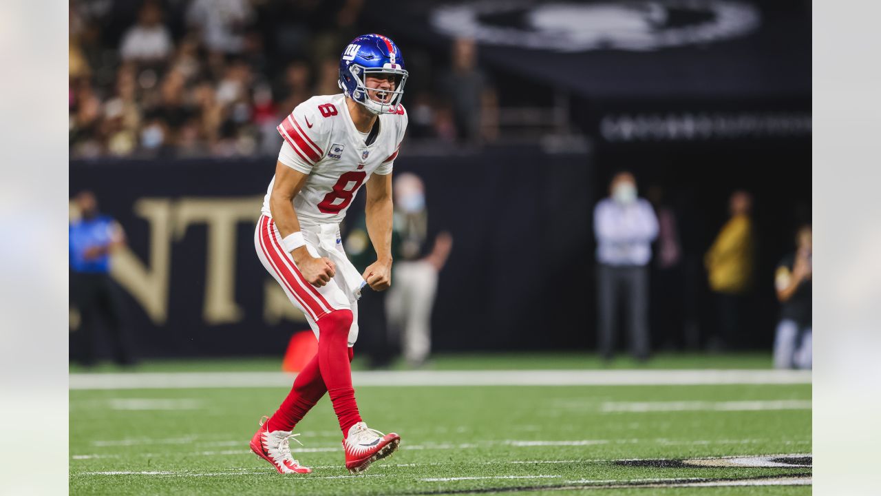 Daniel Jones is the real deal: Giants shock Saints in 27-21 win, and they  have their QB to thank