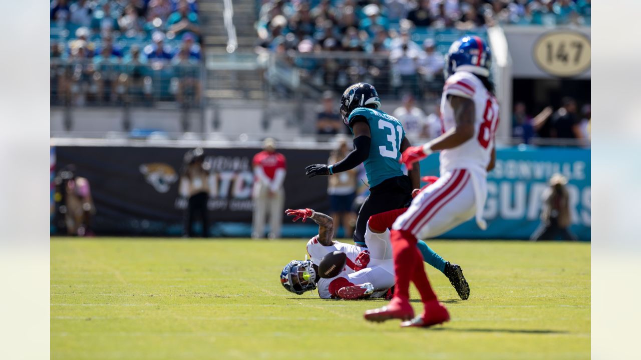 Close friends of Tomon Fox's family loved Giants rookie's preseason hit