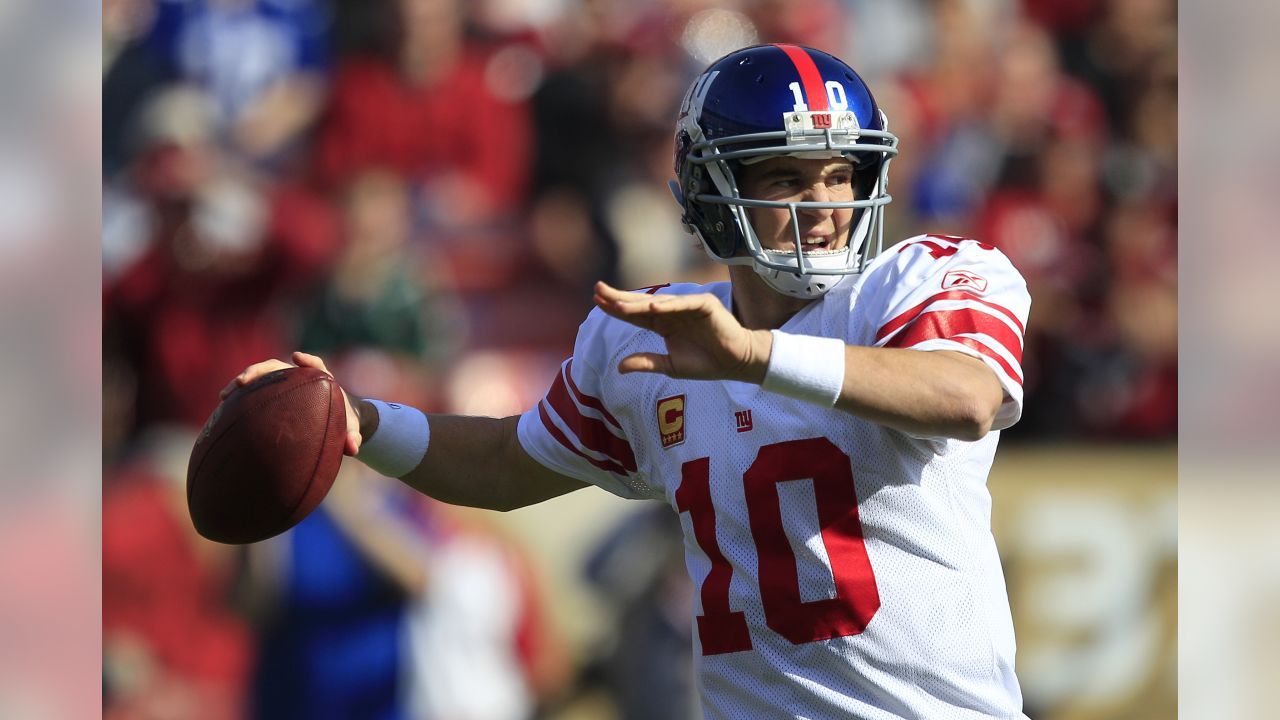 Eli Manning and the Giants Come Alive Late to Escape 49ers - The