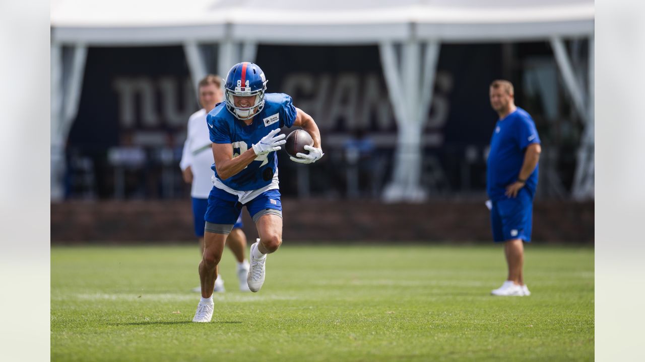 New York Giants wide receiver David Sills (84) runs against the