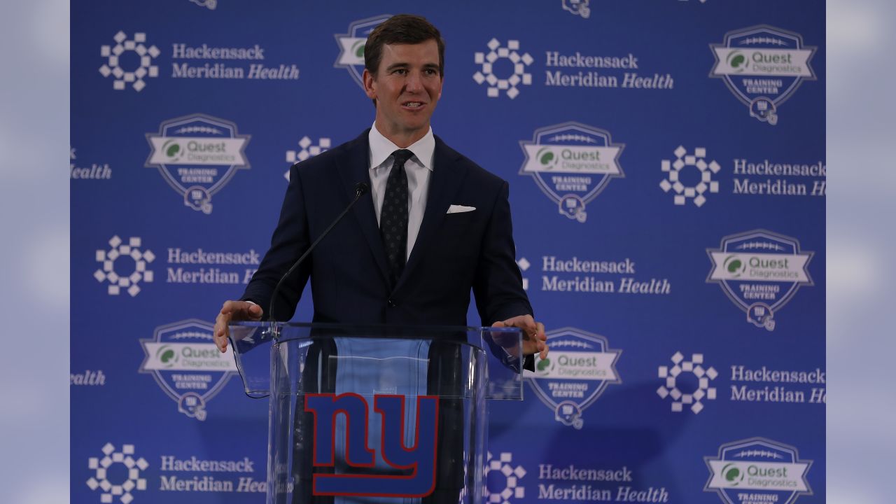 Eli Manning Dodges Question About Giants 'Curse' Ahead of His