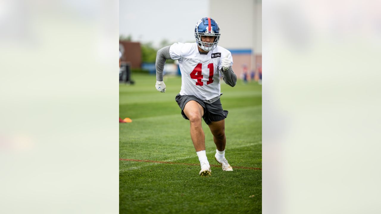 Giants' Wan'Dale Robinson, Dane Belton agree on rookie deals