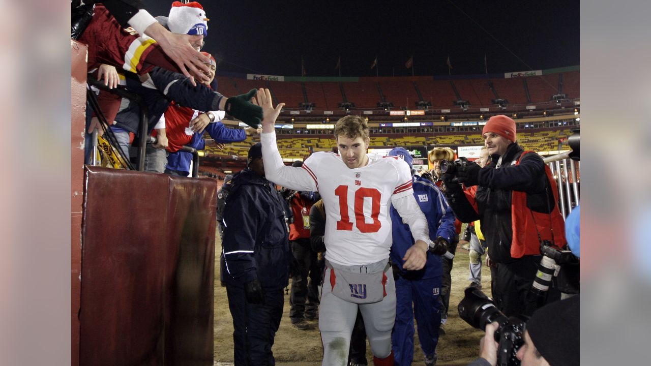 Redskins take on Giants in first ever Thanksgiving Day game at FedEx Field