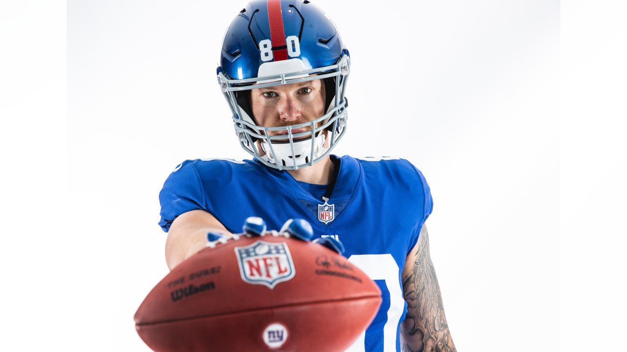 New York Giants safety Trenton Thompson (39) greets New England