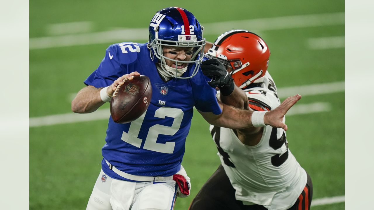 Browns hand NY Giants second straight loss