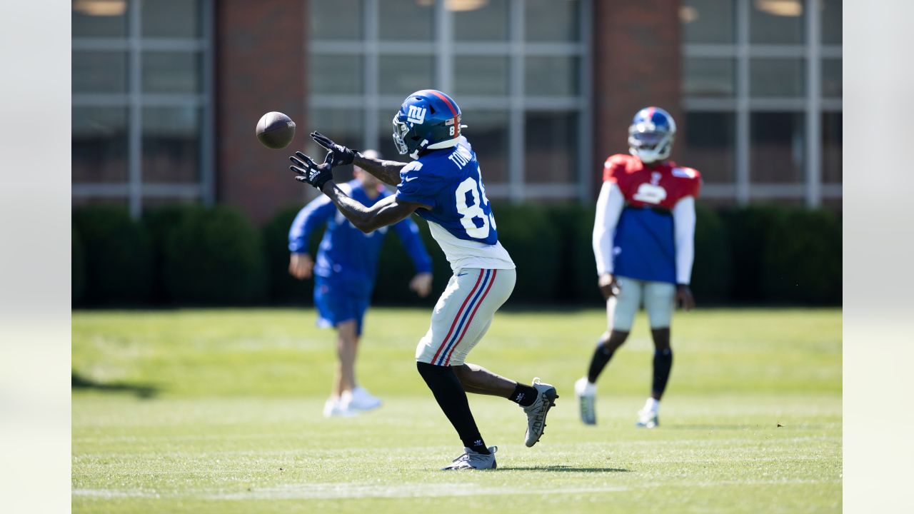 Giants need Dane Belton to be loud, clear and 'not think' as he assumes  Xavier McKinney's role 