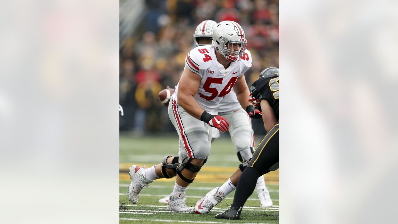 Giants' Billy Price expected out Sunday after family tragedy