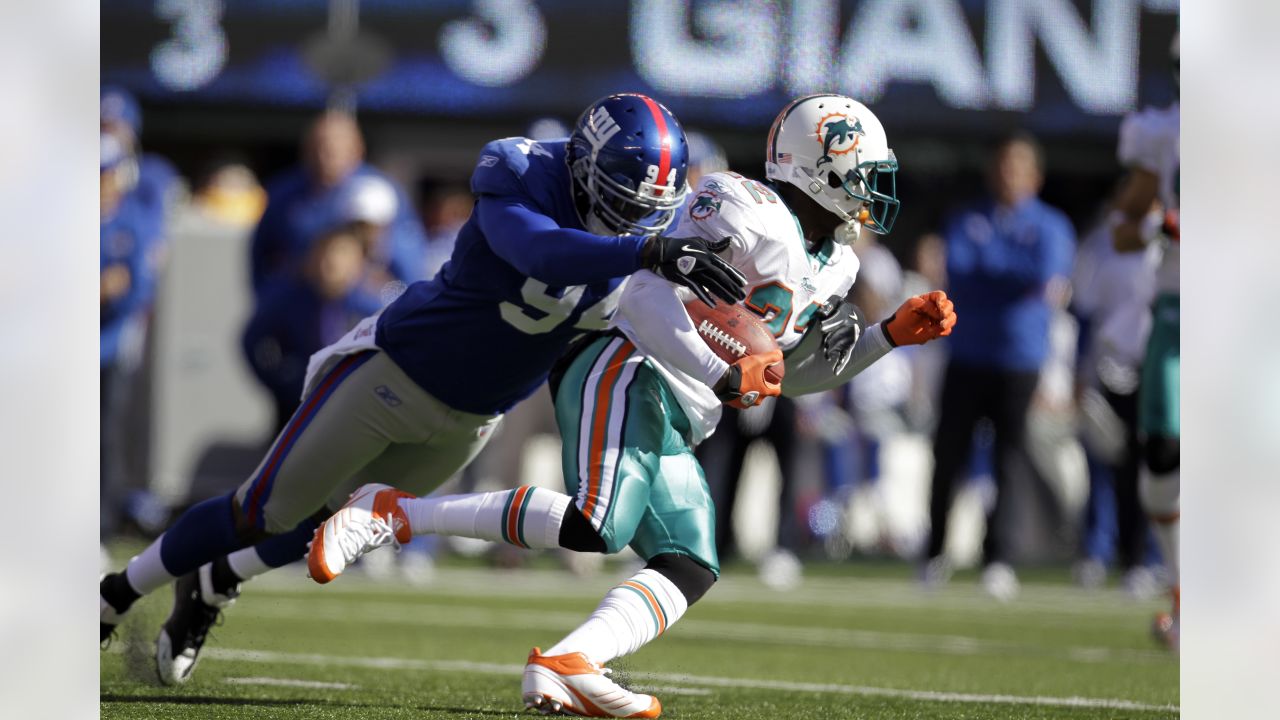 Mathias Kiwanuka still yet to be cleared to practice with Giants after trip  to spine specialist 