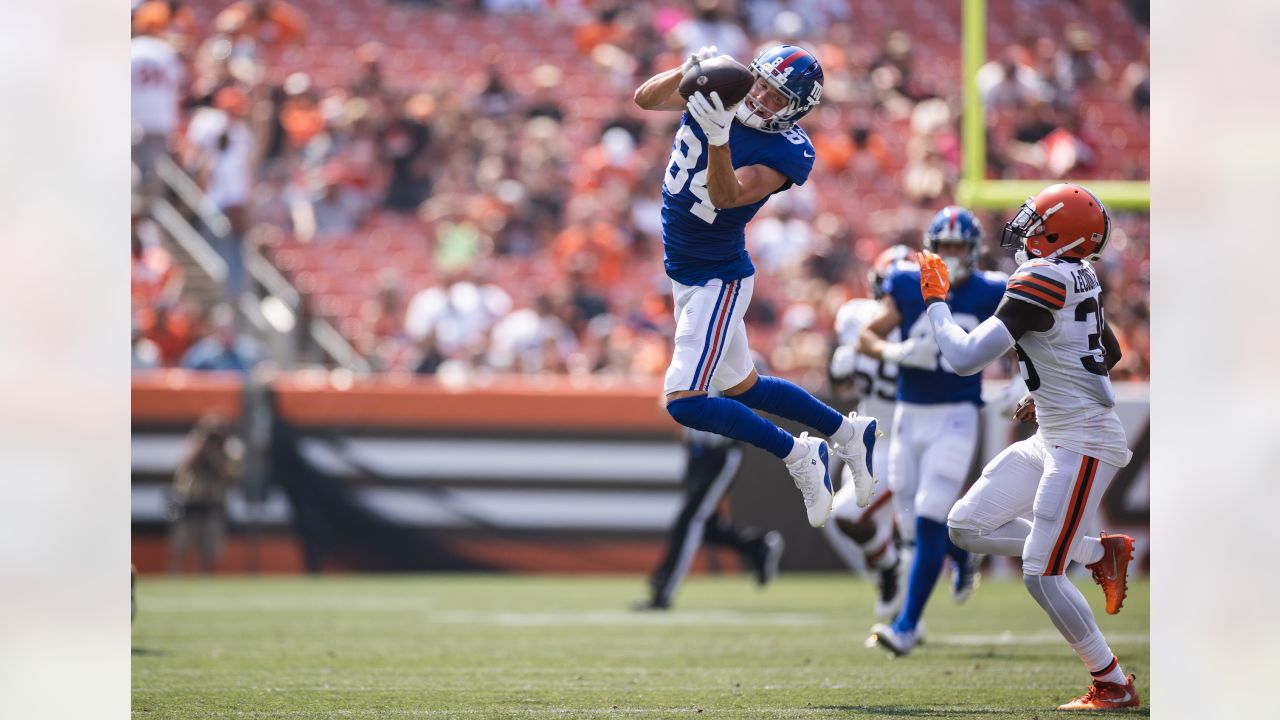 New York Giants wide receiver David Sills (84) runs against the