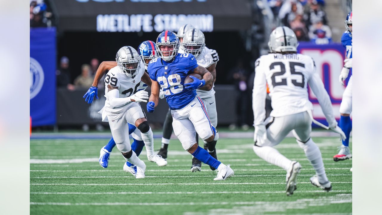 Las Vegas Raiders vs New York Giants preview: Raiders visit MetLife to take  on undermanned Big Blue - VAVEL USA