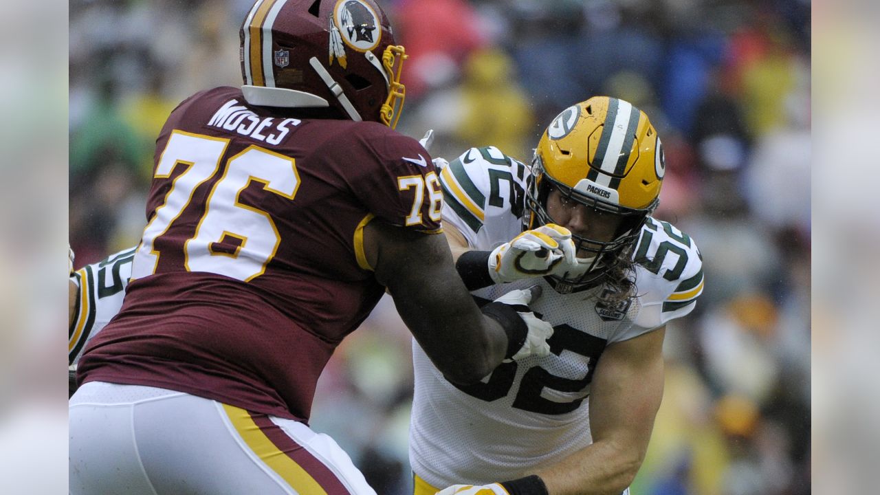 Clay Matthews Green Bay Packers Game-Used White and Black Nike Gloves vs.  Philadelphia Eagles On January 9 2011