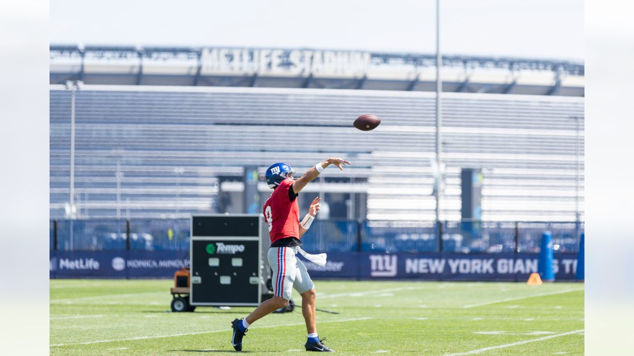 Giants-Patriots joint practice observations: Mac Jones destroys defense,  outplays Daniel Jones; Adoree' Jackson injury, more 