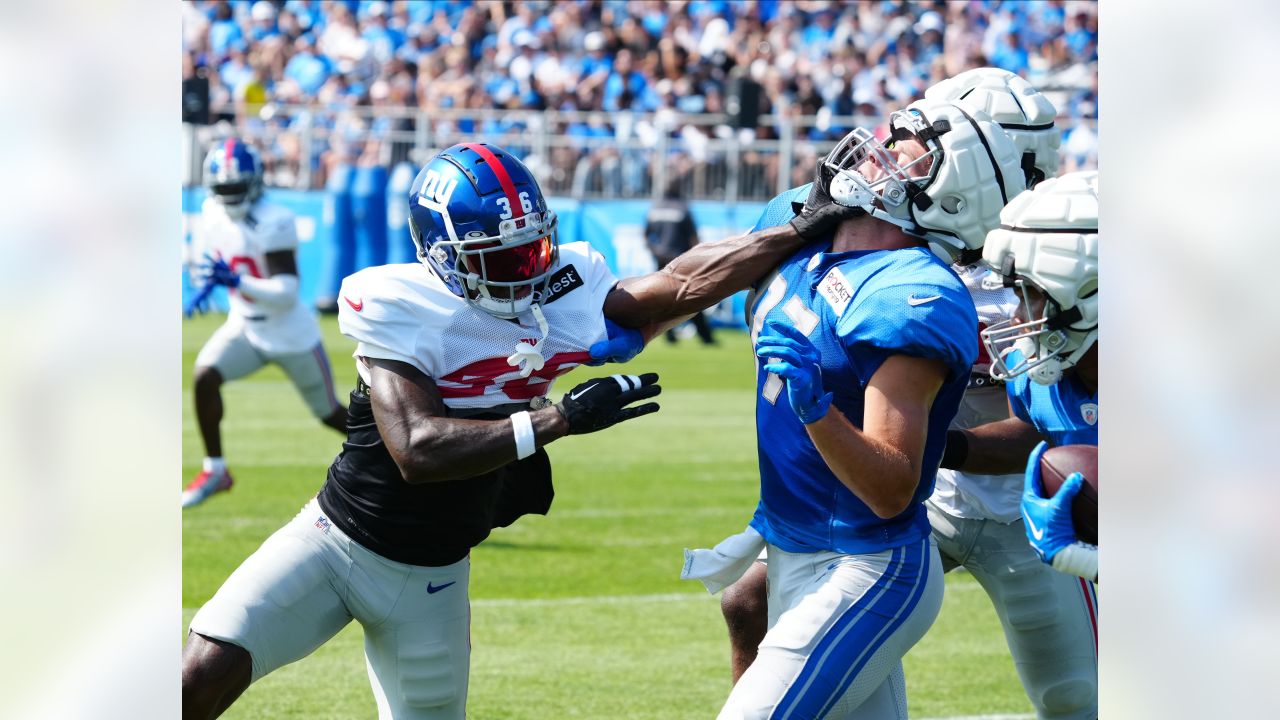 Giants' Deonte Banks and Tre Hawkins suffering growing pains