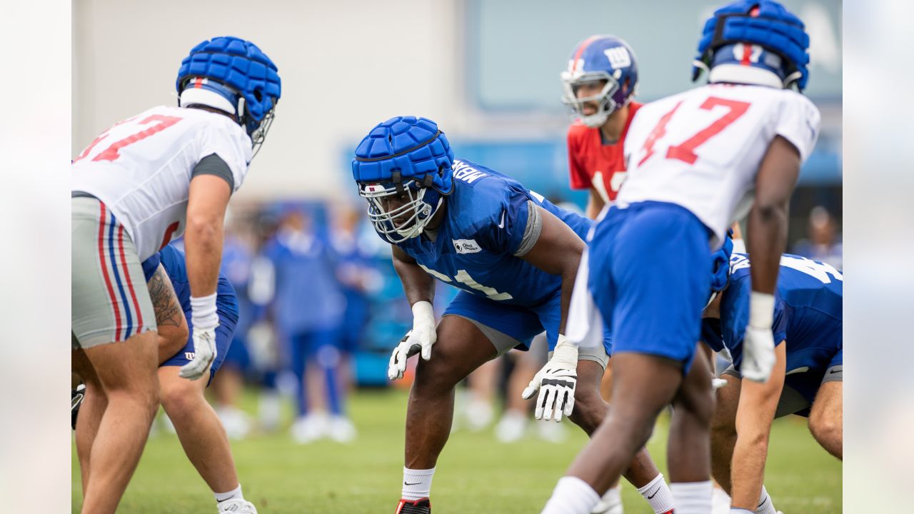 Giants' OL Roy Mbaeteka learning harsh lessons about life in the NFL - Big  Blue View