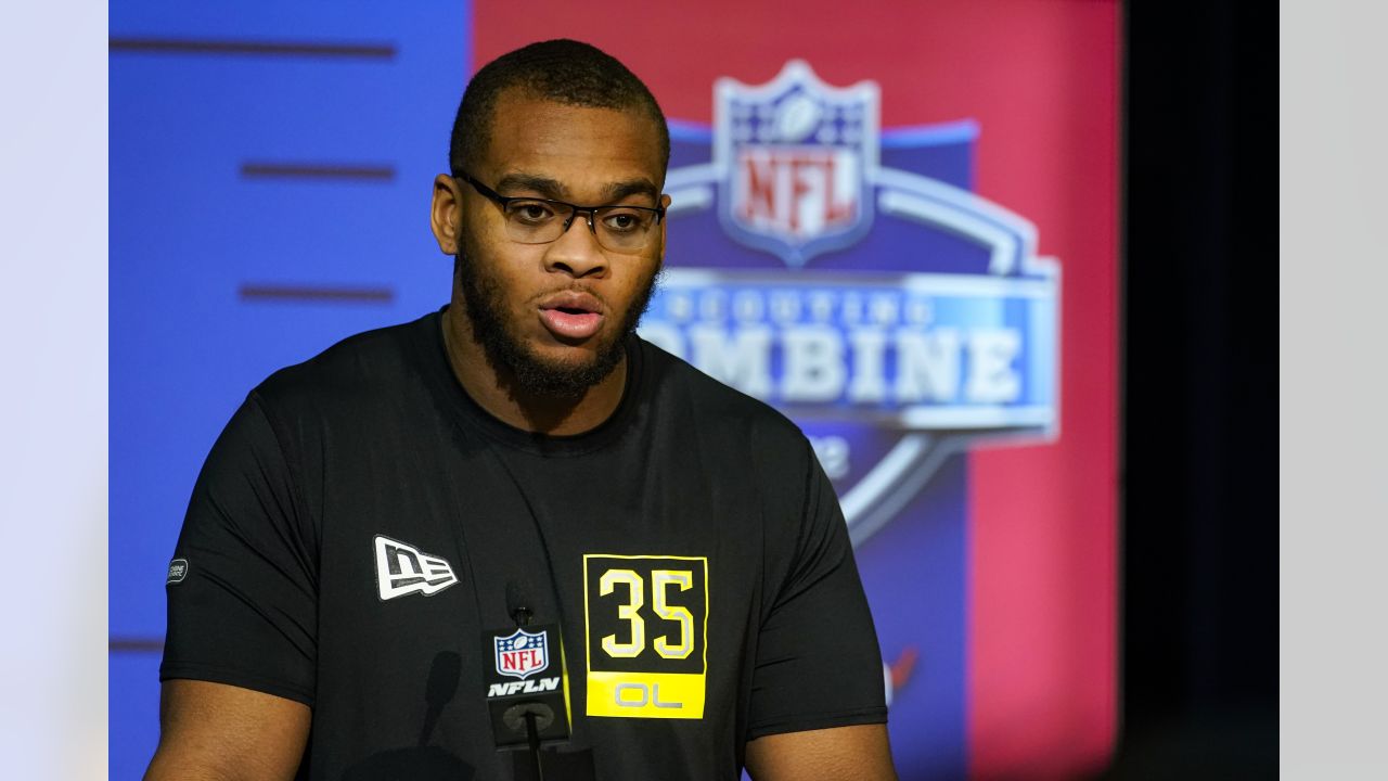 NFL Combine Day 2 recap: Top of the OL and RB classes take shape