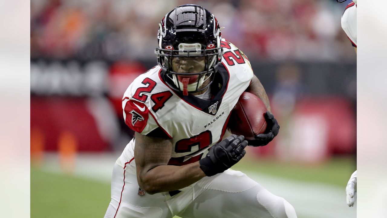 Giants getting 'solid all around back' in Devonta Freeman, scouts