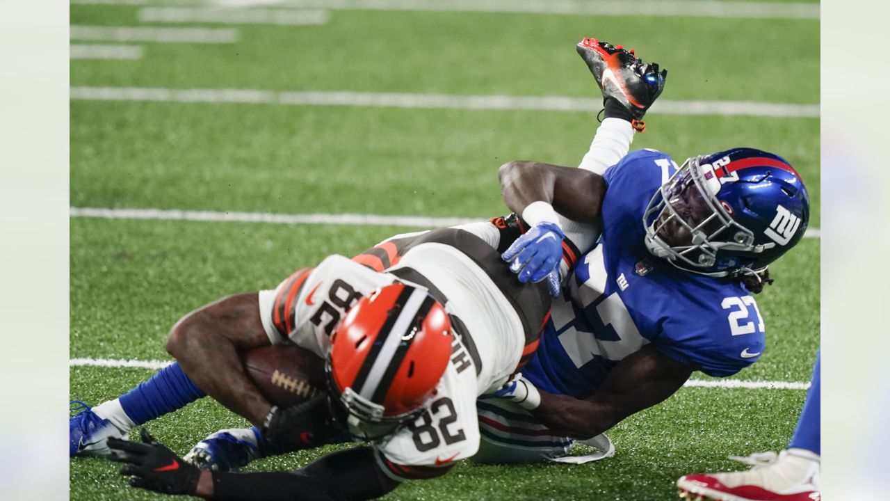 Giants lose to Browns, fall to third in NFC East