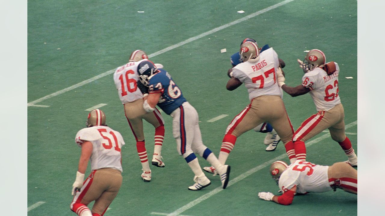 Jim Burt KNOCKS OUT Joe Montana in 1986 NFC Divisional Game vs