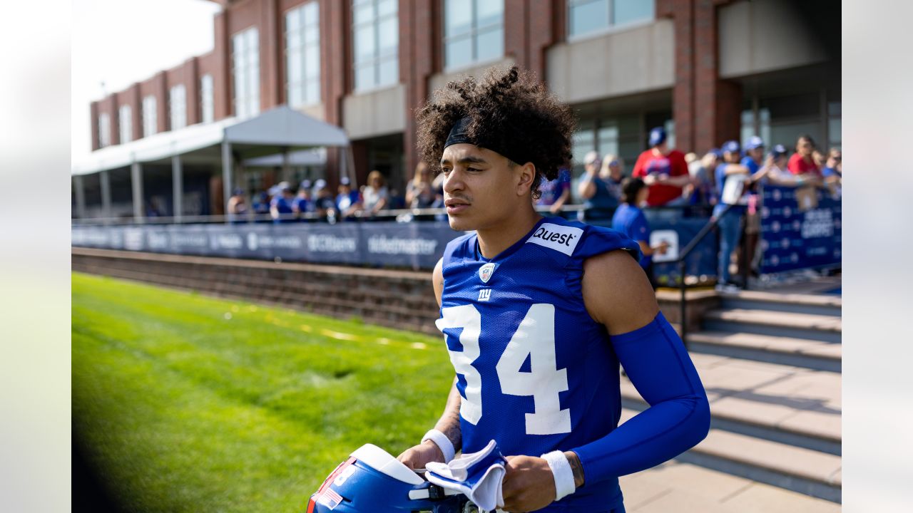 It seems the Giants have an early favorite to start at left guard next to  Andrew Thomas — but a rookie looms 