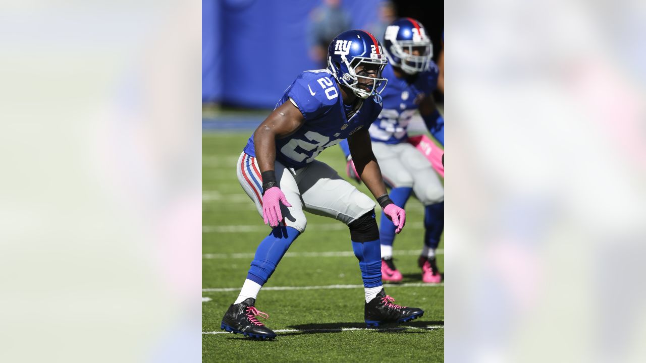 New York Giants cornerback Prince Amukamara (20) gets an