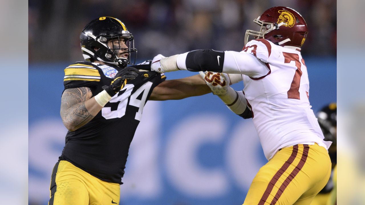 USC Trojans OT Austin Jackson vs. Iowa Hawkeyes EDGE A.J. Epenesa: What  should Giants do in 2020 NFL Draft?