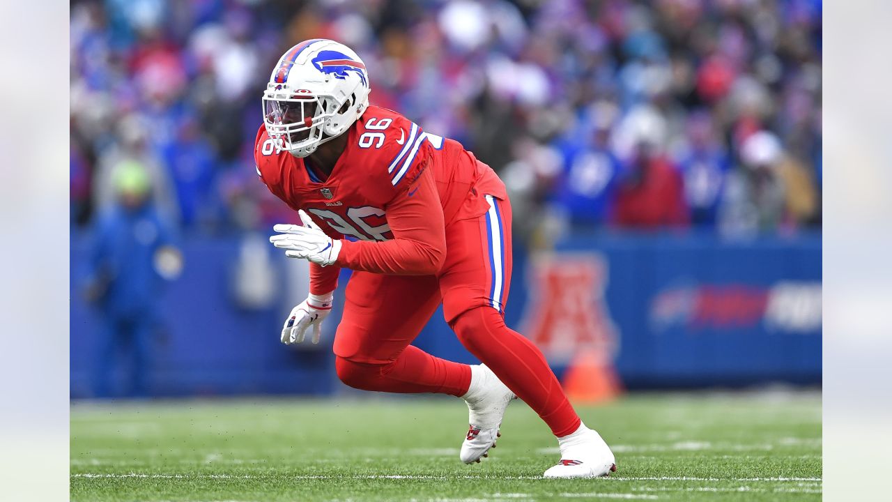 The Buffalo Bills line up against the New York Jets in the snow in an NFL  football game, Sunday, Dec. 11, 2022, in Orchard Park, N.Y. Bills won  20-12. (AP Photo/Jeff Lewis