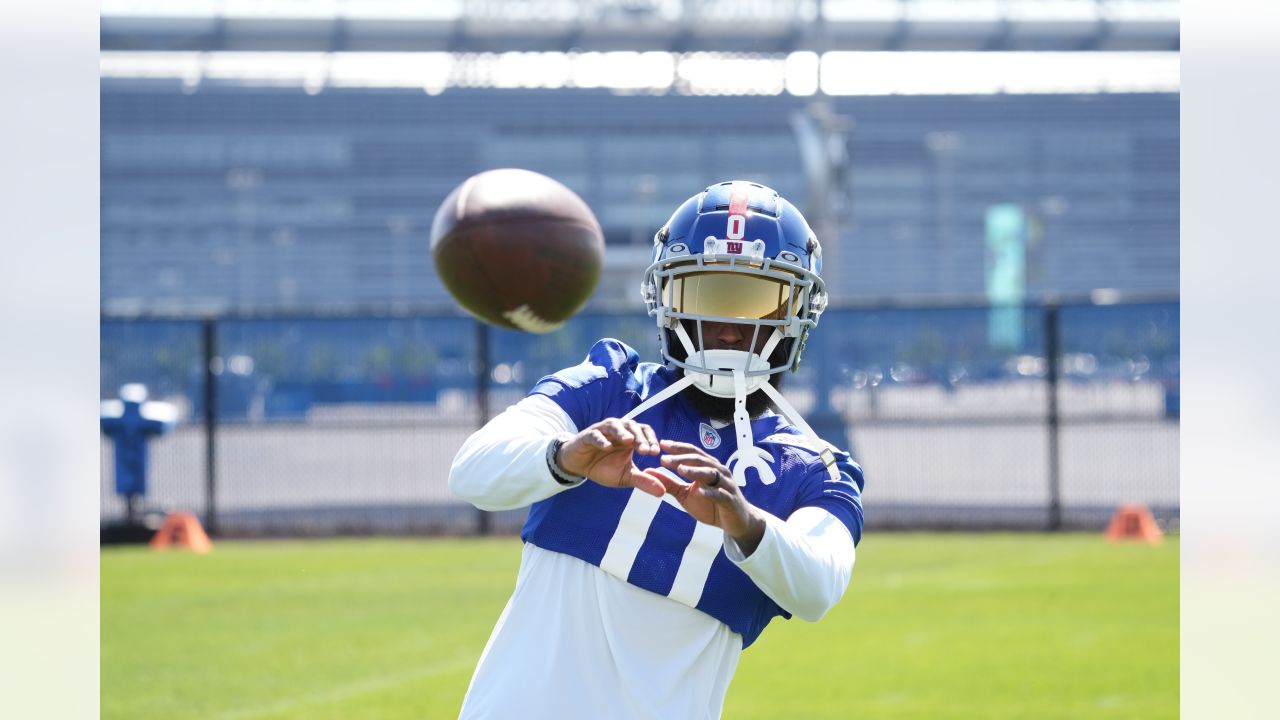 Why LeBron James might show up at Giants practice 