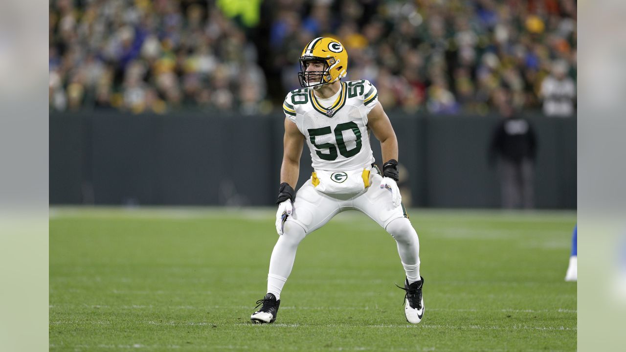 Green Bay, WI, USA. 15th Nov, 2020. Green Bay Packers running back Aaron  Jones #33 rushes the ball during the NFL Football game between the  Jacksonville Jaguars and the Green Bay Packers