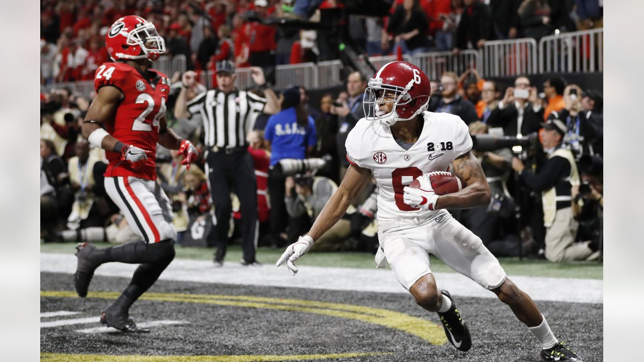 Make the Case: DeVonta Smith vs. Jaylen Waddle