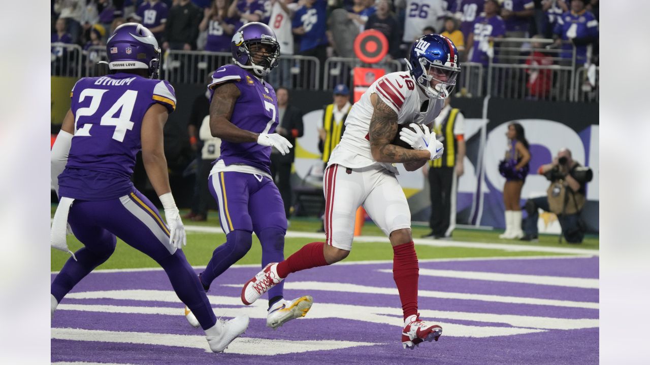 Giants defeat Vikings, advance to Divisional Round vs. rival Eagles