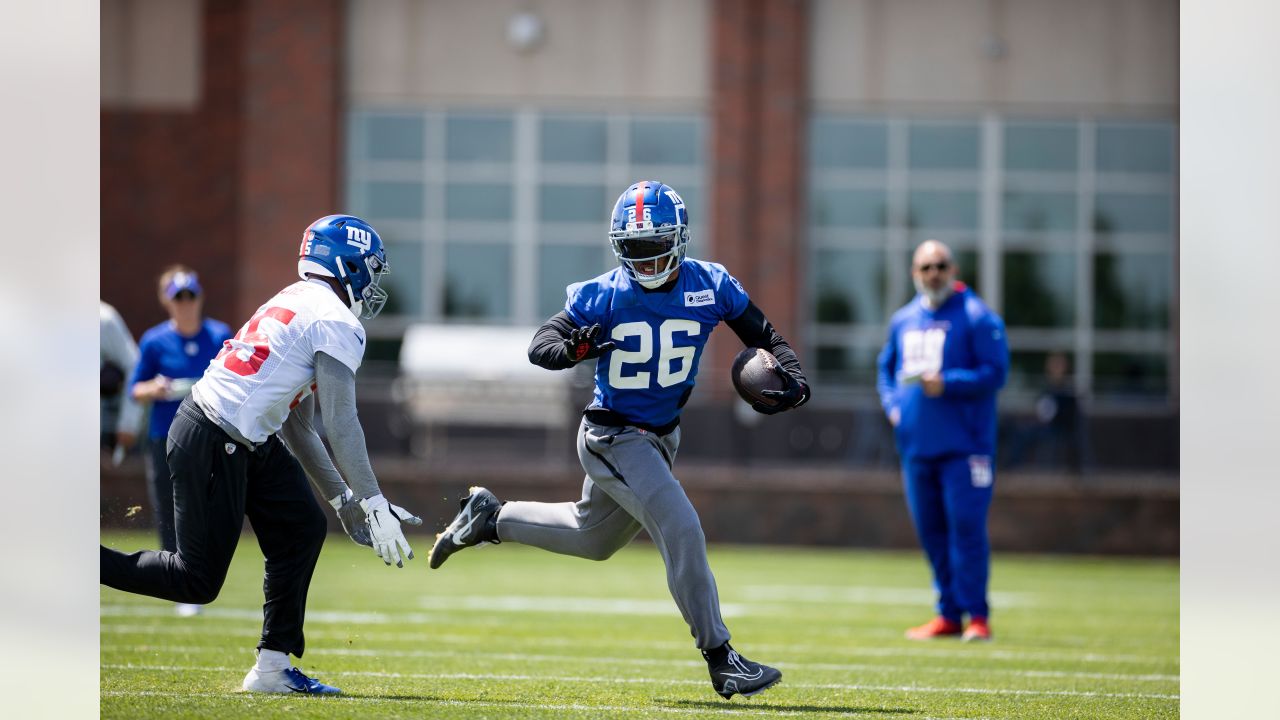 NY Giants OTA Takeaways On Kayvon Thibodeaux, Kadarius Toney, Daniel Jones,  Evan Neal, Azeez Ojulari 