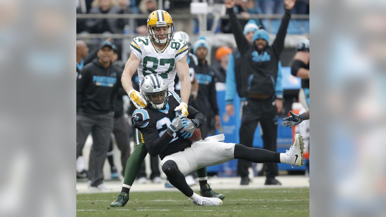 Charlotte, NC, USA. 17th Sep, 2017. Carolina Panthers defensive