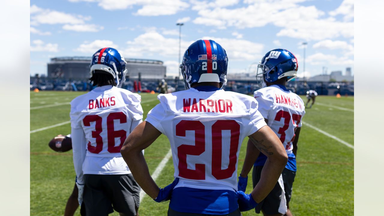 Giants rookies make a visit and put everything in perspective 