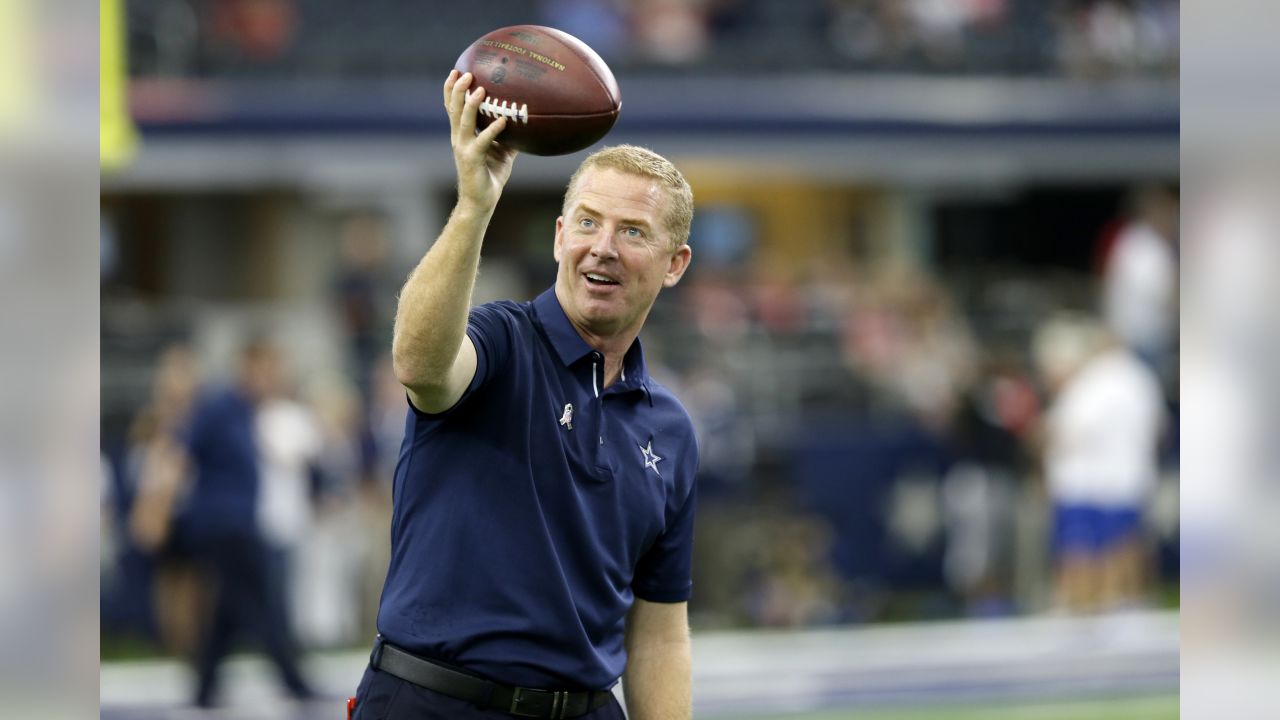 Dallas Cowboys head coach Jason Garrett yells on the sideline in the first  half of an NFL football game against the New Orleans Saints in New Orleans,  Sunday, Sept. 29, 2019. (AP