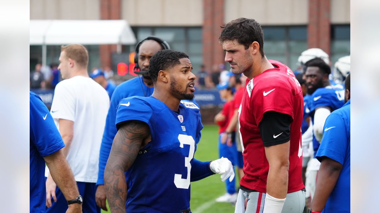 New York Giants quarterback Tommy DeVito passes the ball during