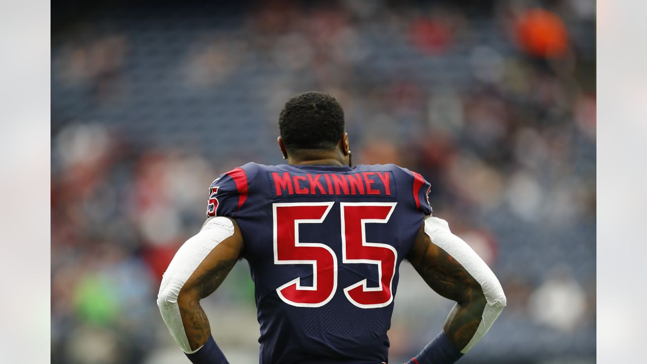 Giants' roster moves: LB Benardrick McKinney elevated with Tae