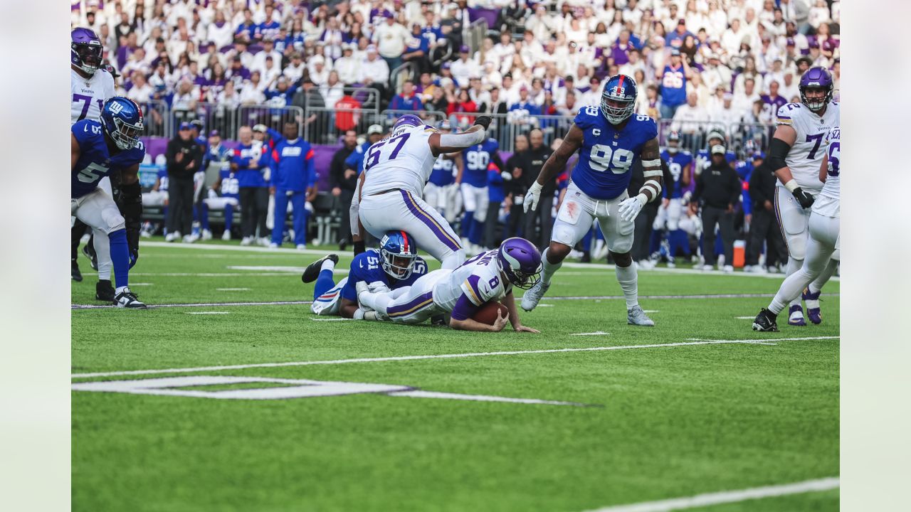 Giants comeback to beat Colts, 27-26