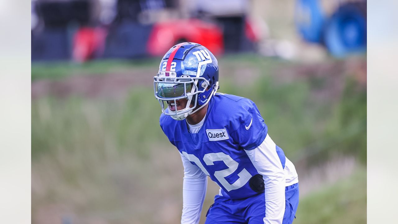 Giants activate practice squad QB Webb to back up Jones