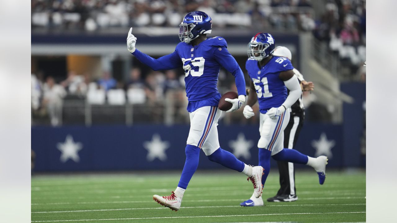 New York Giants 20-44 Dallas Cowboys: Daniel Jones and Saquon Barkley both  exit heavy defeat with injuries, NFL News