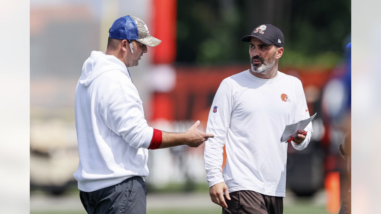 Giants get 'gameday vibes' from practice with Browns