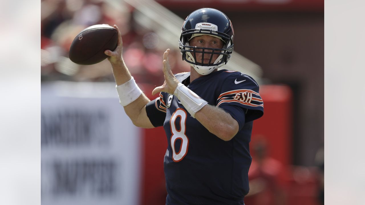 The Bears invited new QB Mike Glennon to their draft party only to