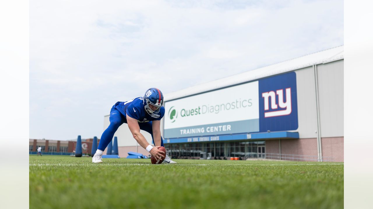 Giants WR David Sills Earns Rave Reviews from Daniel Jones