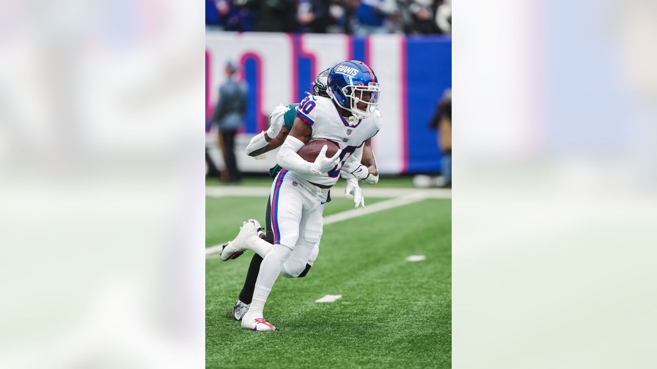 Xavier McKinney leads Giants' defensive surge